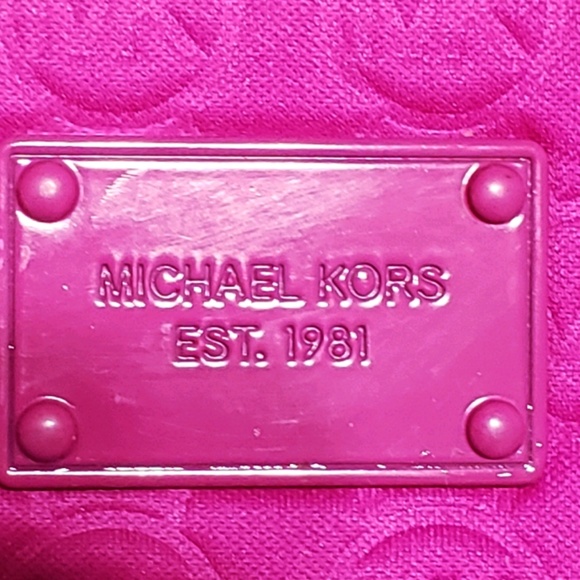 Michael Kors  pink quilted tote - Picture 5 of 8